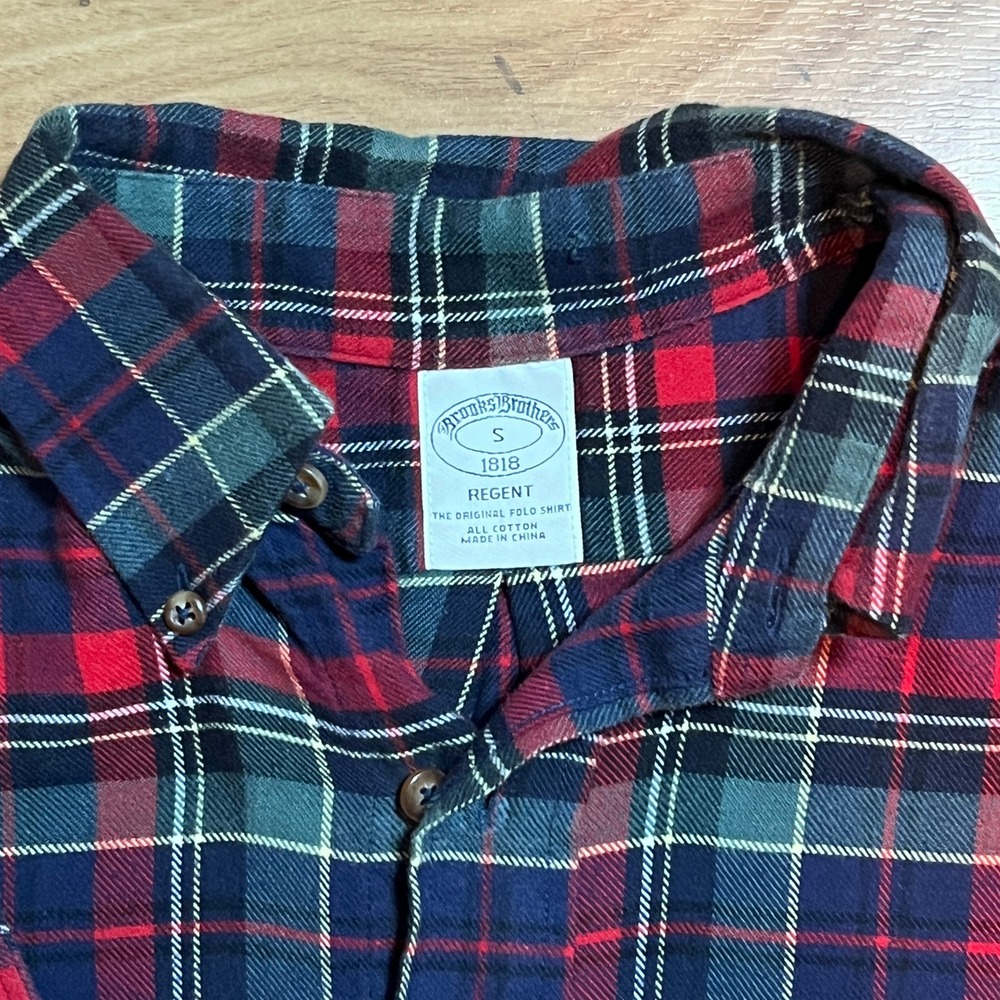 Brooks Brothers Regent Flannel Shirt Mens S Red Navy Plaid 100% Cotton Shirt - Picture 4 of 10